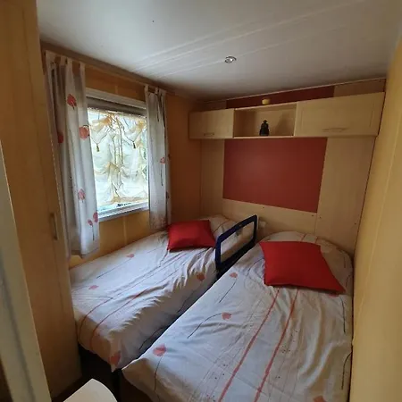 Camping Mobilhome Proche Mer, Spacieux *